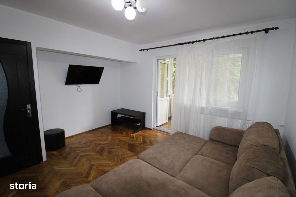 Apartament 2 camere decomandate | Zonă Centrală| Parter