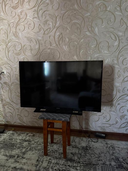 Продам телевизор