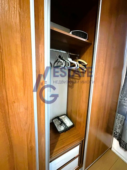 Дава се под наем Двустаен апартамент в Бургас, Център - 50 кв.м за 612 € - Снимка #9