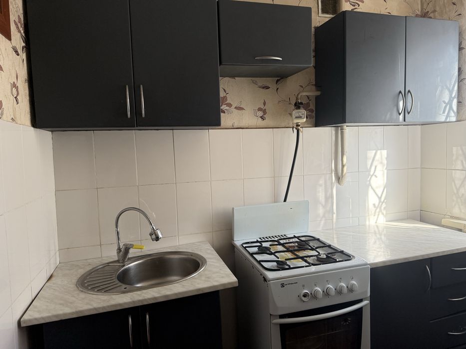 Бесплатно  кухоный гарнитур