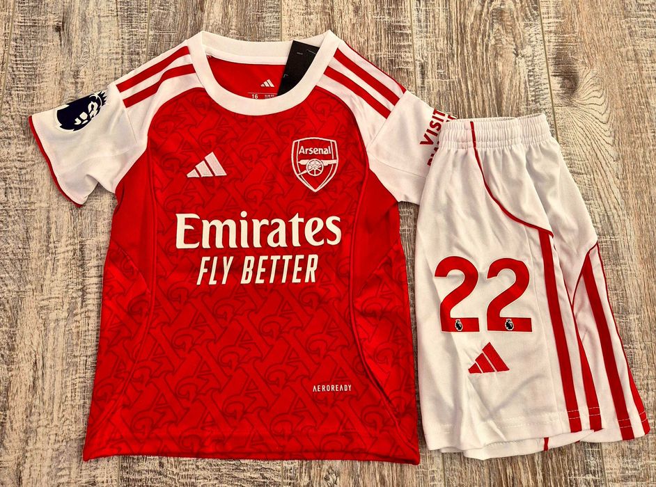 Екипи BARCELONA, MAN UNITED, PSG, Arsenal с ИМЕ и НОМЕР твой по избор!