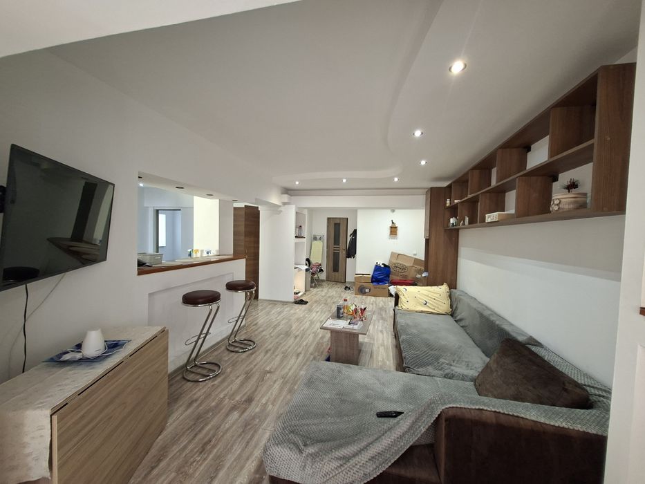 Apartament 3 camere D Leonida et 1