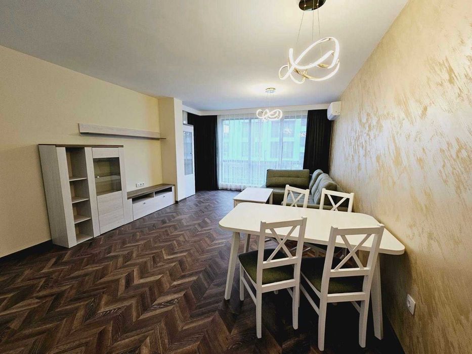 Дава се под наем Двустаен апартамент в Пловдив, Христо Смирненски - 80 кв.м за 662.49 € - Снимка #2