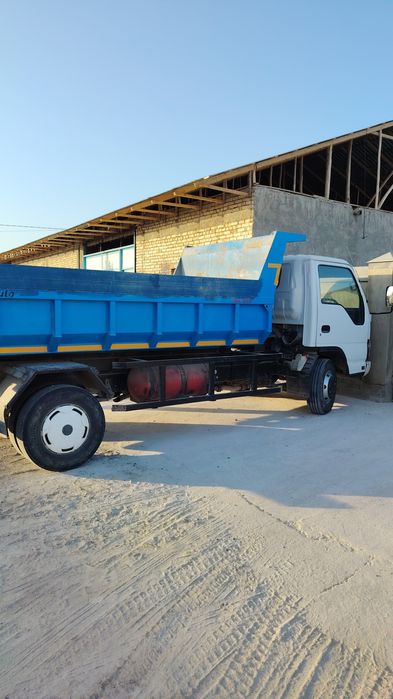 Isuzu samasival 2012