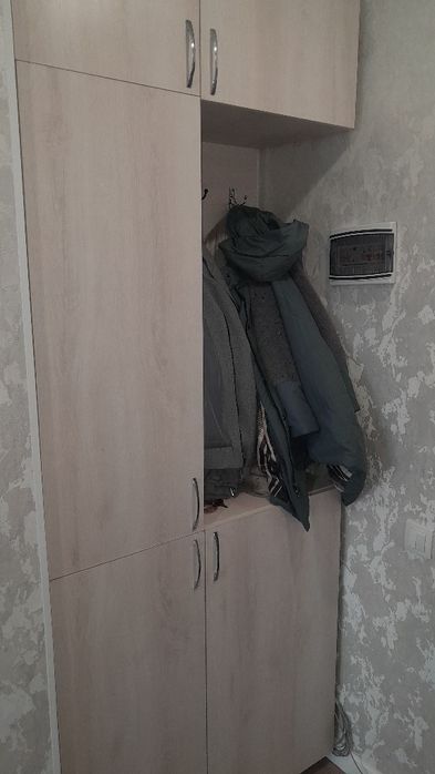 Шкаф для прихожей