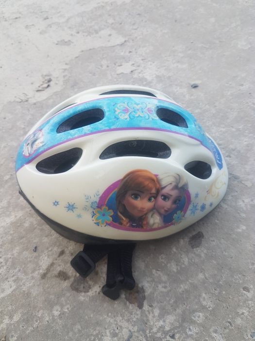 Vând cască bicicletă  pentru  copii