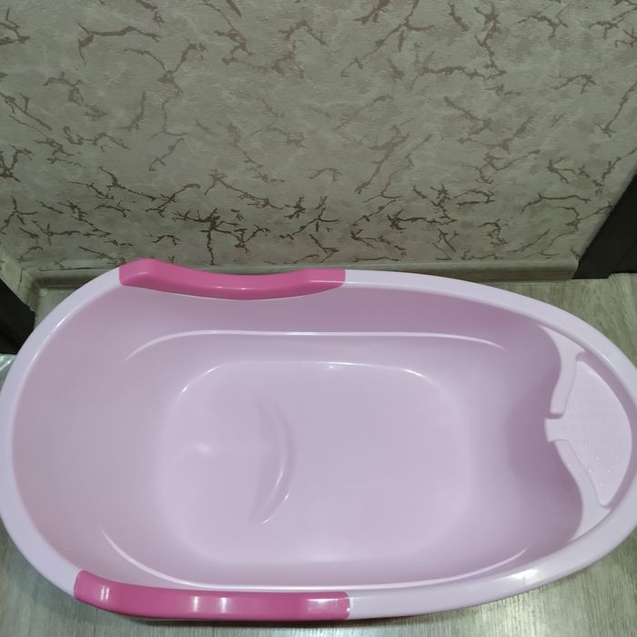 Продам детскую ванночку