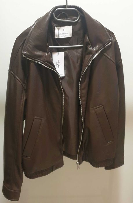 Geaca din piele Stradivarius, oversize, Noua, Eticheta, Maro