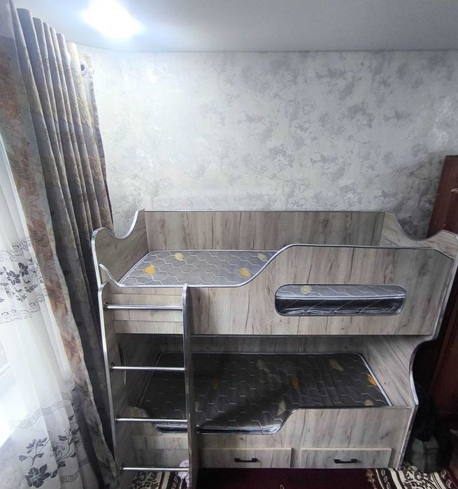 Продаётся двухярусная кровать