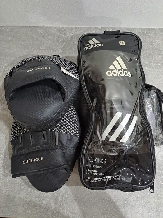 Set mănuși si palmare pentru box