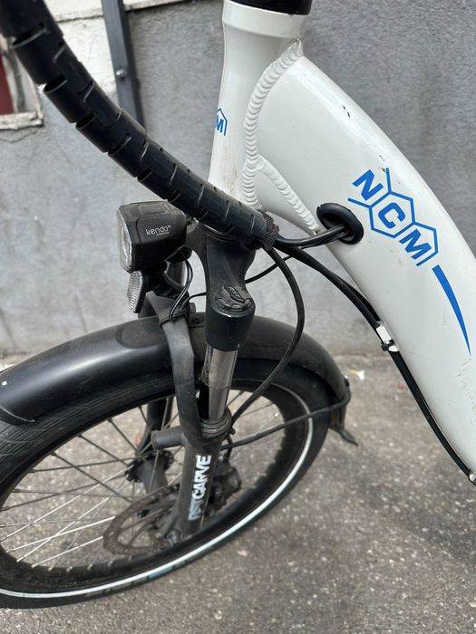 Bicicleta electrica NCM Paris plus