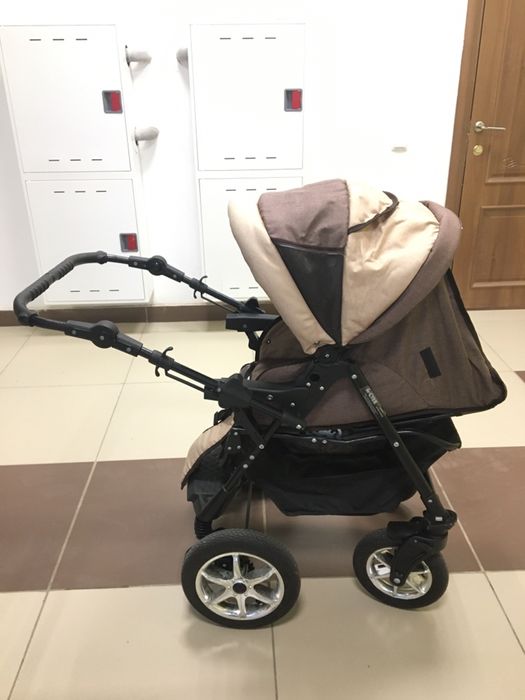 Коляска-трансформер