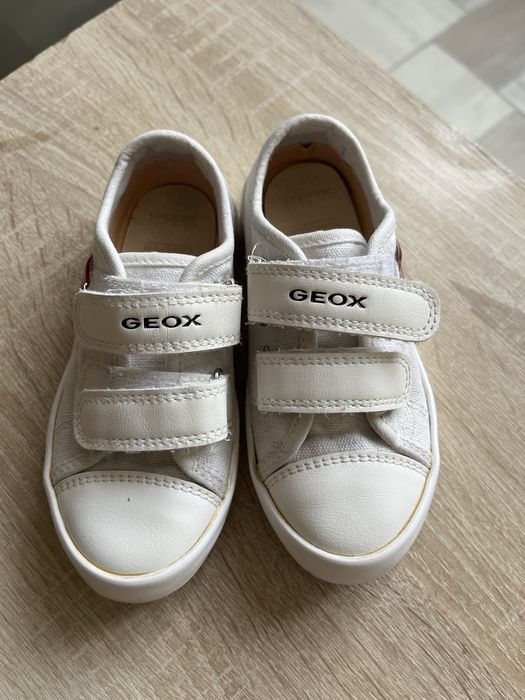 Обувь geox размер 27 (16,5-17 см)в идеальном состоянии
