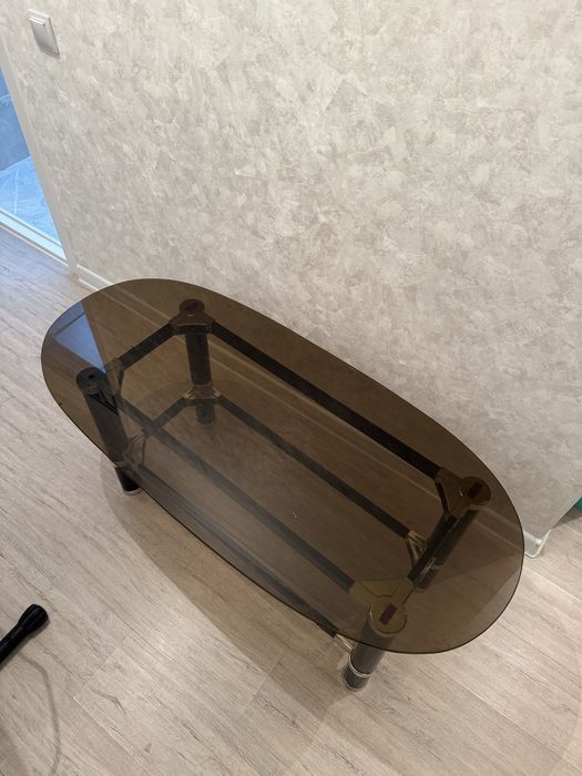 Журнальный столик