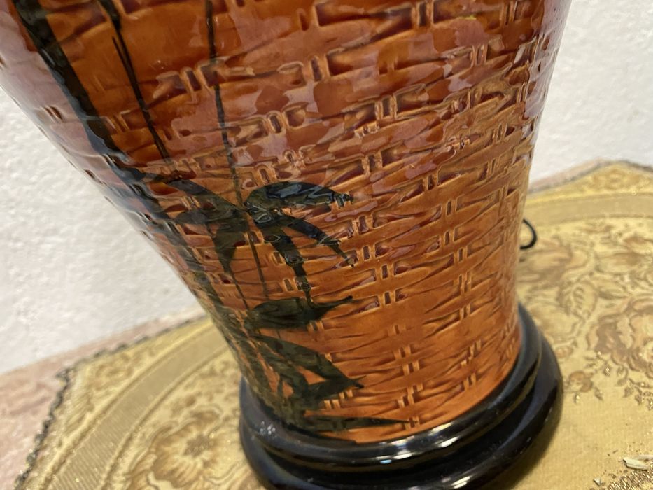 Стара италианска лампа от порцелан