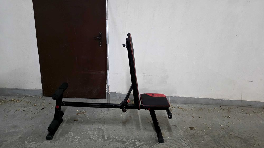 Дъмбели, лост с тежести и лежанка