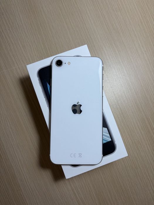 IPhone SE 2020 (2-го поколения)