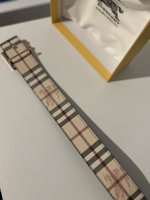 curea burberry.