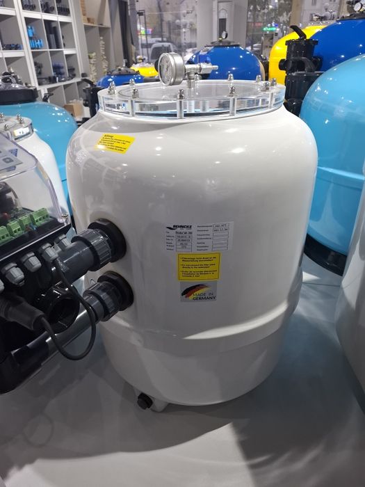 Ремонт бассейн установка фильтр  и насосы.