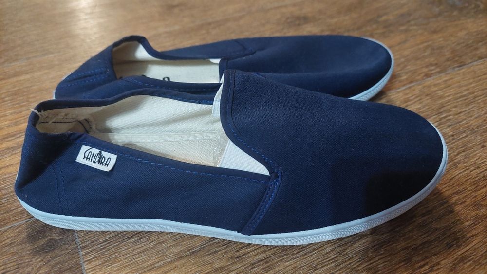 Продам новые макасы