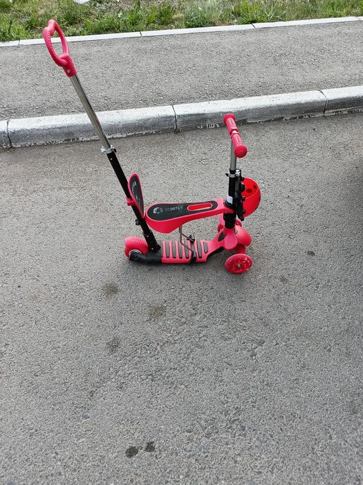 Продам самокат хороший