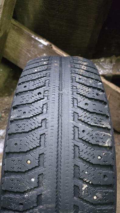 Продажа б/у шин 195×65/15, Два комплекта: лето,зима зимние.