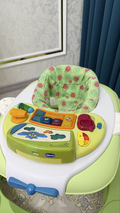 Xadinok , bolalar uchun yurishni o’rgatadigan stol