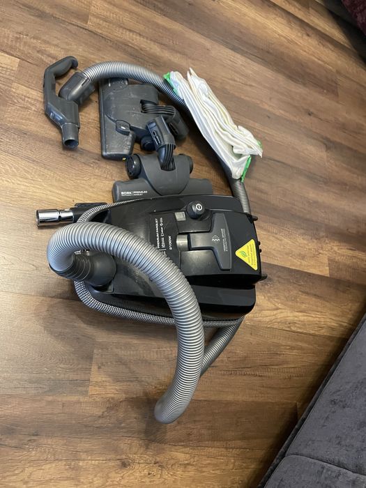 Пылесос Bork 2100W