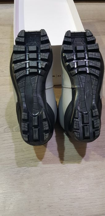 Ботинки для лыж под крепление NNN