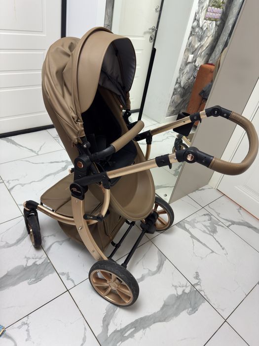 Продам коляску в хорошем состоянии