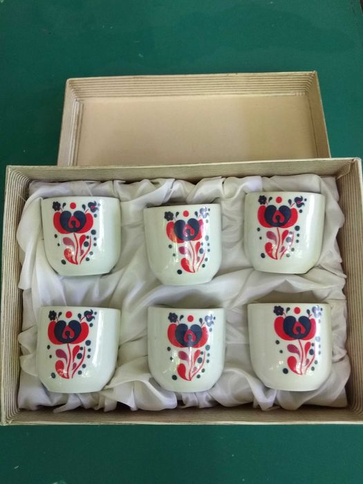 Оригинален сервиз за ракия на HOLLOHAZA