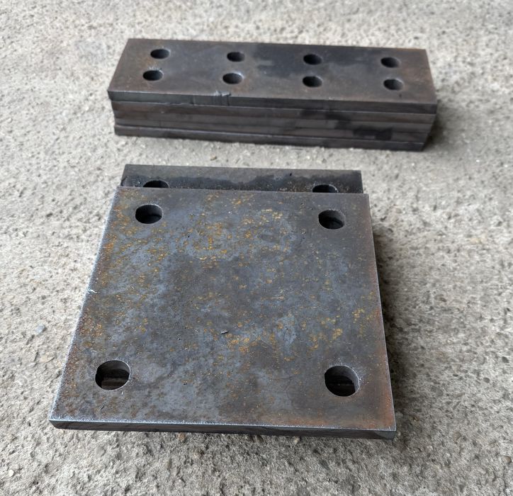 placi metalice ferme  stalpi Hale