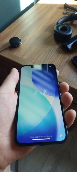 Продам айфон 13 на 128