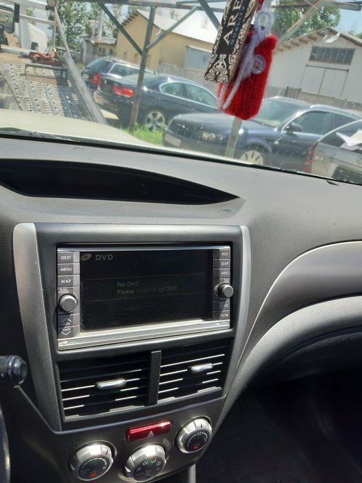 Субару Форестър на части.Кожа,Навигация,Печка