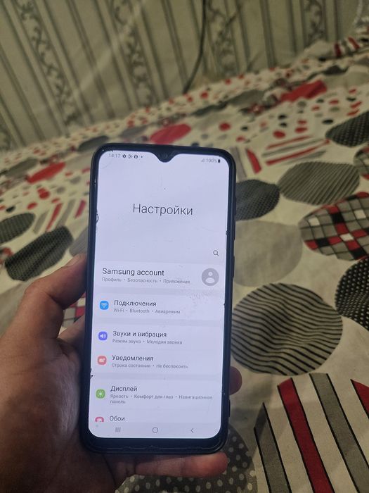 Продам  смартфон самсунг