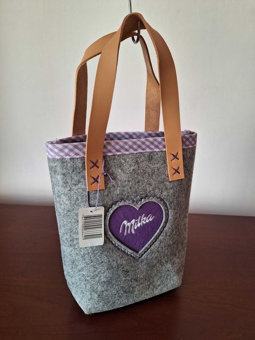 [NOU] Gentuta pentru fetite