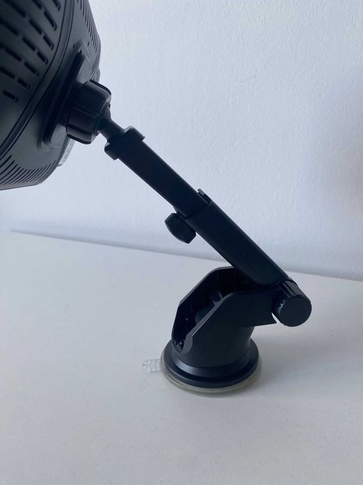 Navigație Auto CarPlay / Android Auto + Cameră Marșarier