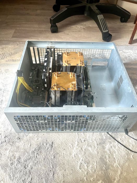 Xeon E5-2695 v2 *2 системный блок