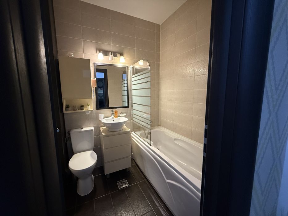 Apartament 2 camere- bloc exclusivist Pitesti (PROPRIETAR)