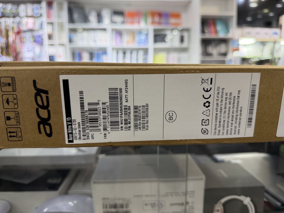 Acer Nitro V15 rtx5050 16/1tb