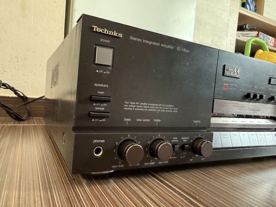 Technics SU-V85a Стерео усилвател