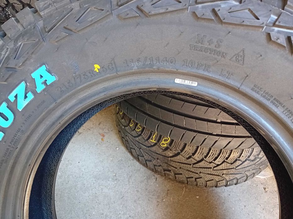 4бр.Roadcruza гуми  за кал 215 75 16С dot1024 цената е за брой!
