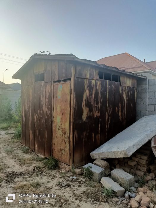 Металлический домик