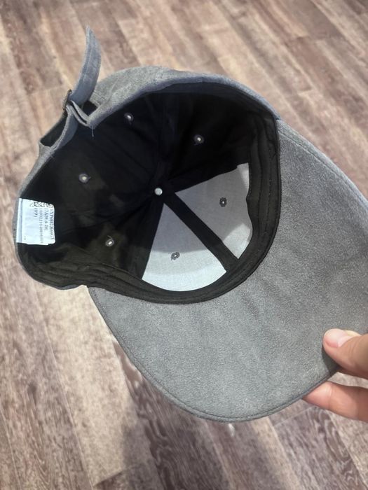 Продам кепку женскую