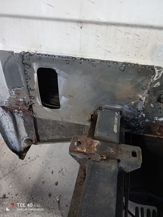 теникиджийски услуги