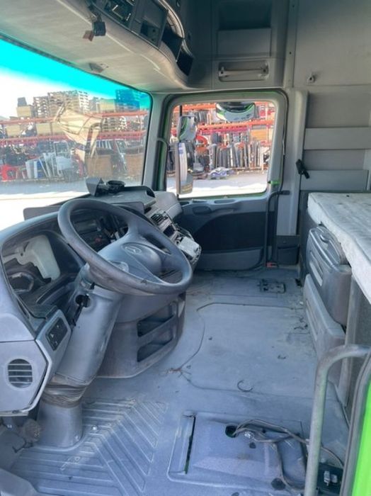 cabina mercedes benz actros mp2 euro5 mega space