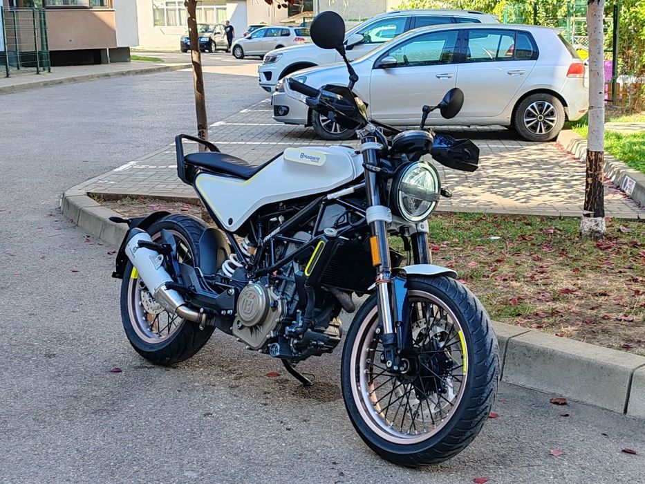 Husqvarna vitpilen 401 a2 9000km