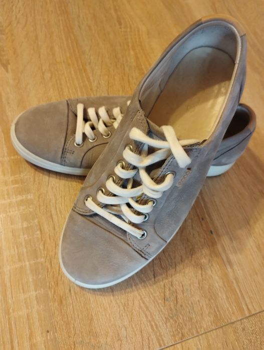 Adidași ECCO nr.39