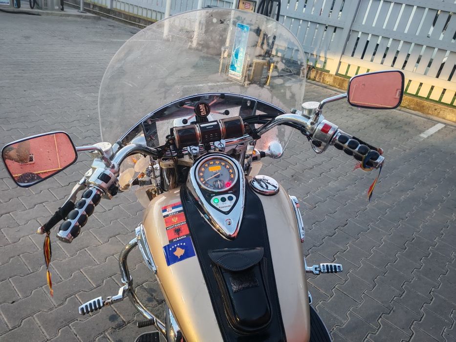 Vand Kawasaki Vulcan 1500 Nomad 2002