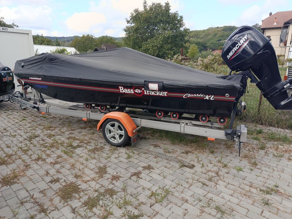 Barca Bass TRACKER Classic XL